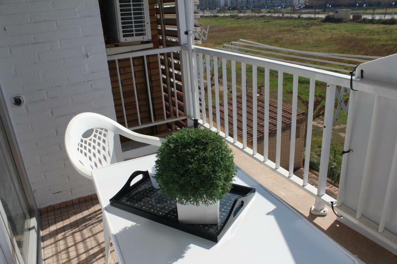 R&G Pineda Apartamento La Pineda Exterior photo